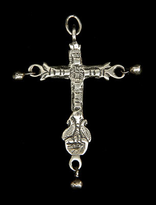 See also Ecuadorian Cross with Dangles