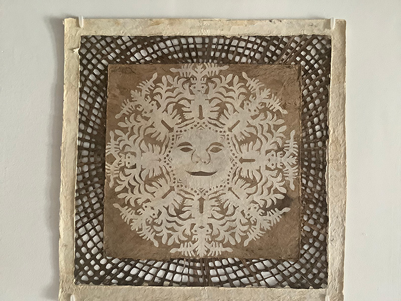 #52misc Amate Handmade Bark Paper And Cutouts, Espiritu Del Sol (16&#039;x16&#039;) Mexico