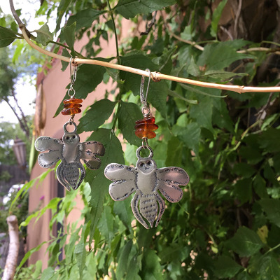 See also #43 Sterling Silver Bee & Amber Earrings