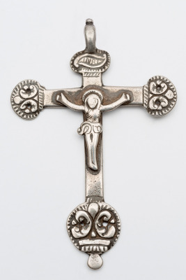 #51 Antique Silver Cross Purchase Options & Details