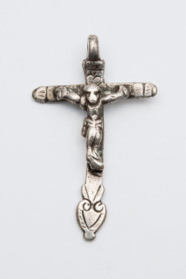 #58 Antique Silver Cross Purchase Options & Details