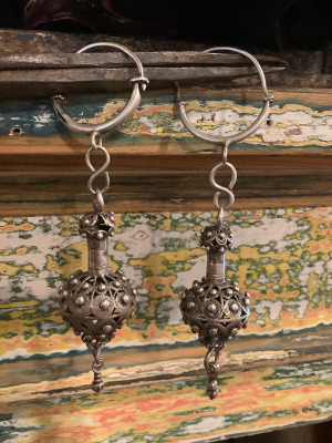 See also #214j Sterling Silver Filigree Earrings